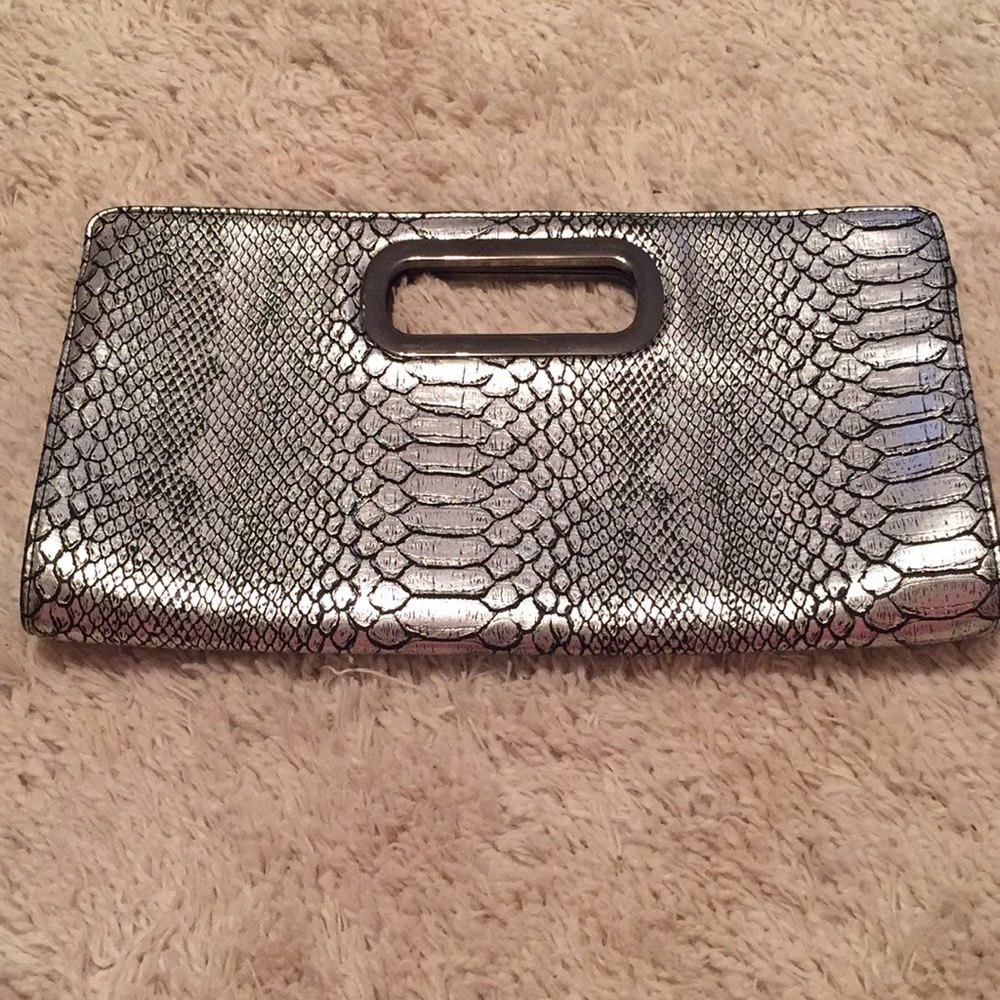 Express clutch purse